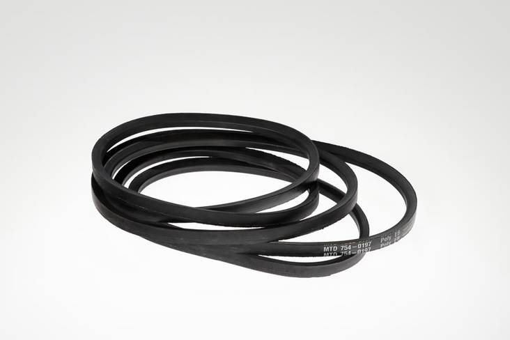 754-0197 Hihna-V 117 - MTD kiilahihnat - 037049952380 - 1