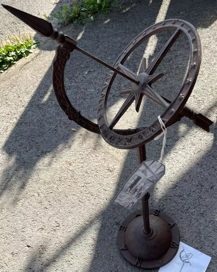 Esschert TH37 Aurinkokello pieni - Pihakoristeet - 8714982027543 - 3