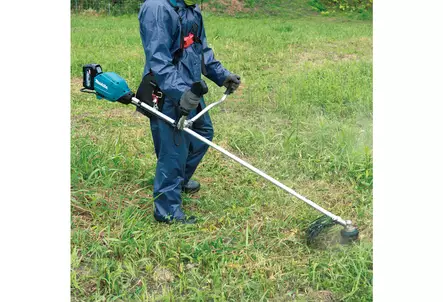 Ruohotrimmeri Makita UR006GZ06 XGT 40V - Trimmerit - 088381772587 - 2