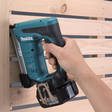 Makita Akkuhakasnaulain LXT DST221Z - Akkunaulaimet - 88381677127 - 2
