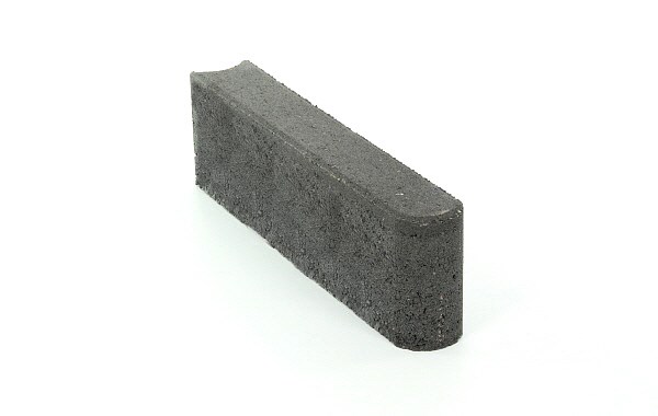 Reunakivi Rudus musta 500x80x140mm - Nurmikonreunukset - 6438256035967 - 1