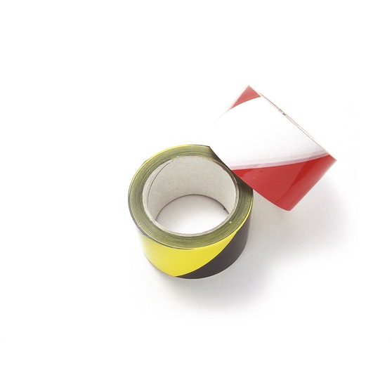 Varoitusteippi PÖSAMO 50mm 66m - Teipit ja tiivisteet - 4011645015447 - 1